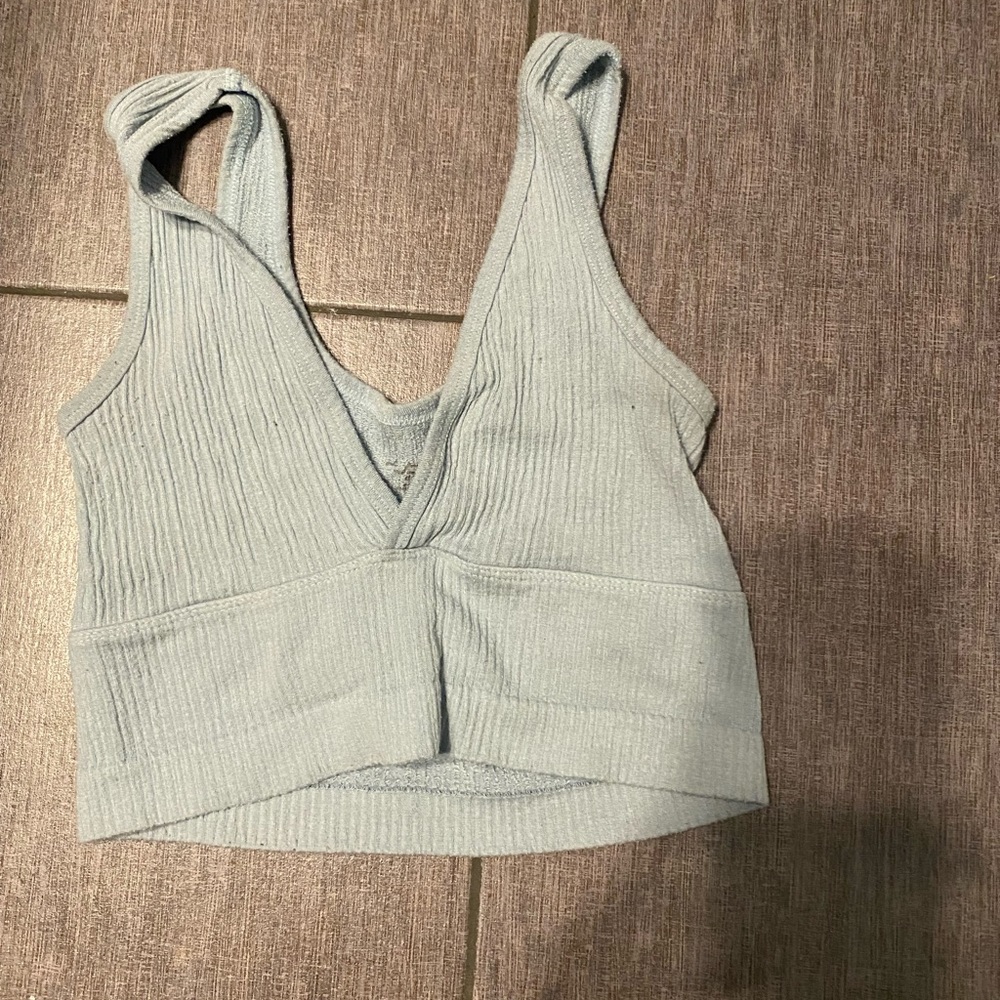 American eagle crop top